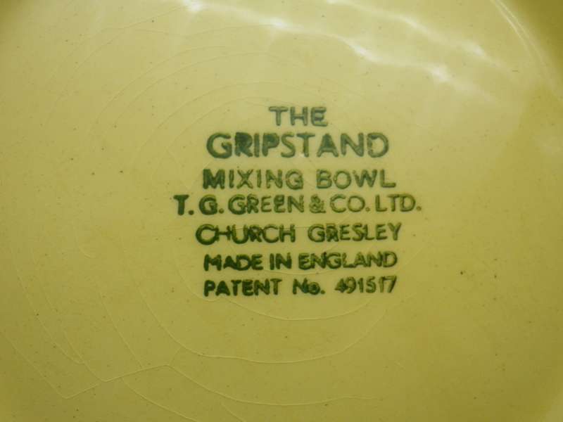 Vintage c1950s TG Green & Co Ltd The Gripstand XL mixing bowl England 33x14cm