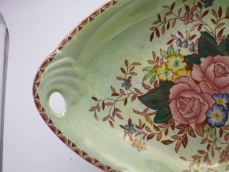 Vintage MALING lustreware bowl.