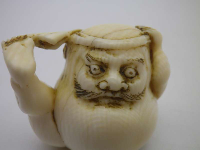 Rare Vintage SIGNED Japanese DARUMA Carved Netsuke. Very Unusual.