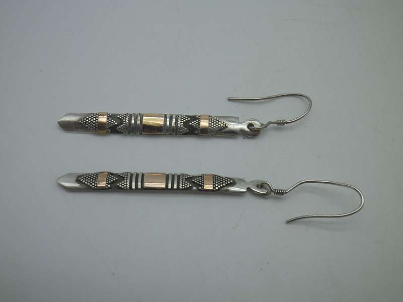 Gorgeous Pair Sterling Silver & (possibly 9ct gold?) designer drop earrings.