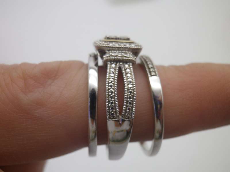 Beautiful VINTAGE STERLING SILVER, GOLD & CZ 3 piece Wedding Style Ring!! American Swiss Size g