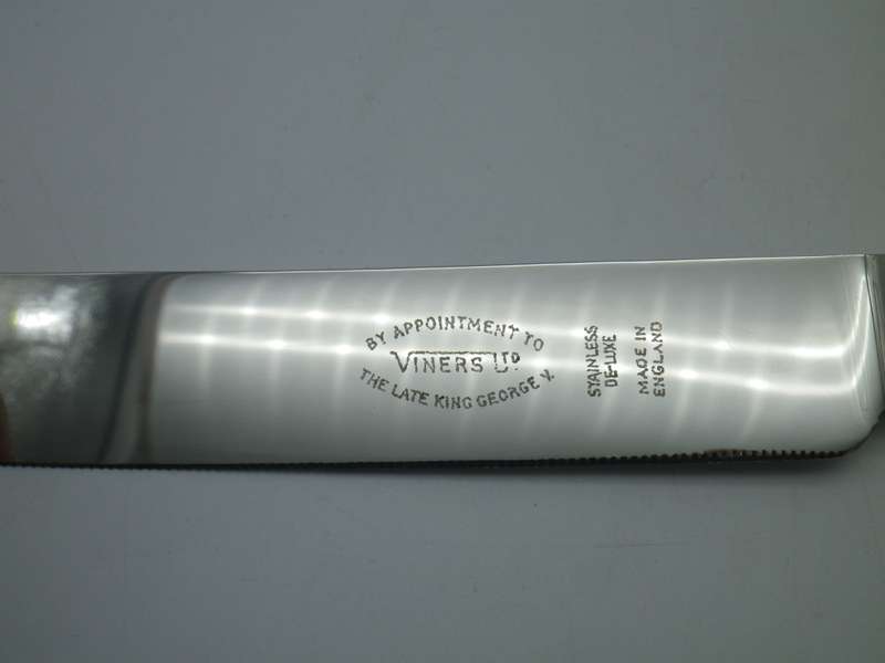 Hallmarked Silver Handle Large Cake Knife Kings Pattern Viner's Ltd Sheffield  1960