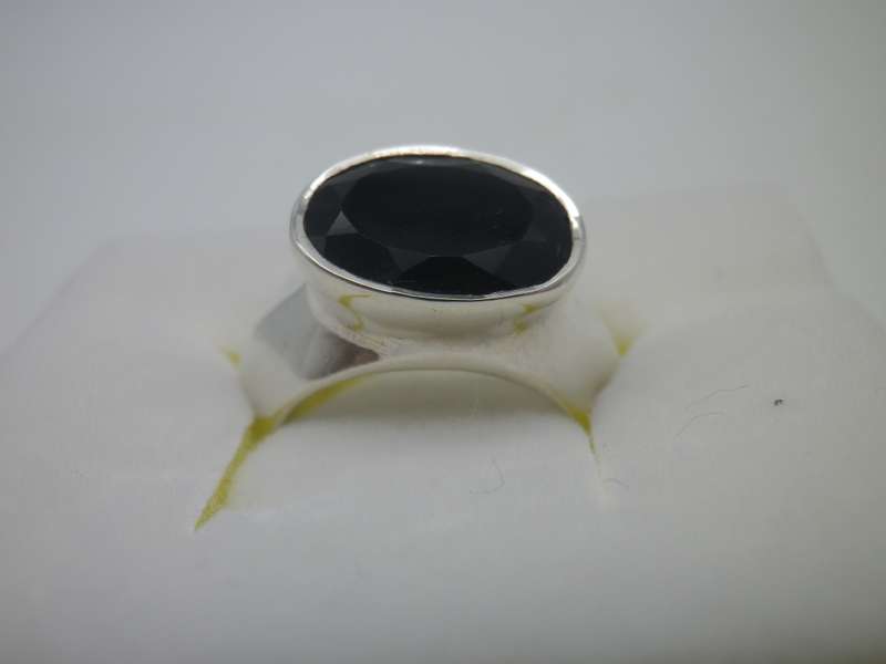Chunky Sterling Silver & Onyx Ring Size: O.  14g