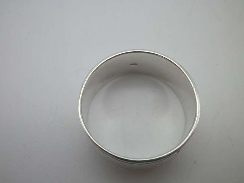 Sterling Silver Men`s Large Vintage Ring  Size: Z.2  7.58g