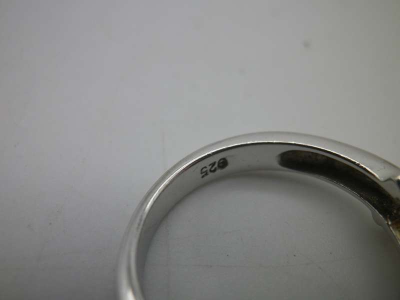 Splendid Sterling Silver Smoky Quartz & 2 citrine Vintage Ring. Rhodium plated. Size: P. 6g