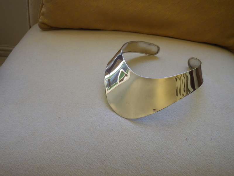 Dramatic Vintage Modernist SILVER PLATED Adjustable Choker Necklace. Mirror Bright & Unusual