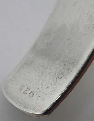 STERLING SILVER & SMOKEY QUARTZ ADJUSTABLE BANGLE. 30 G