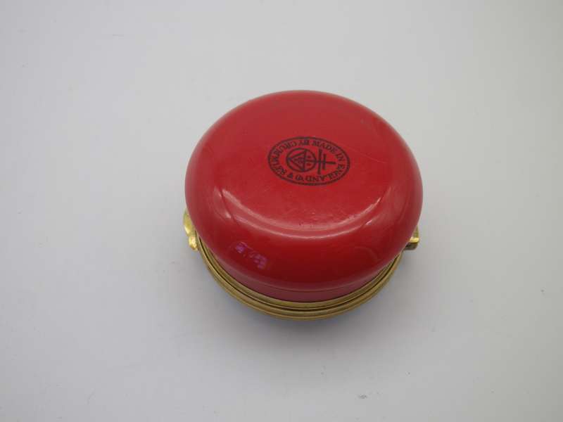 Beautiful 'Vanessa Atalanta' BUTTERFLY ROUND LIDDED CERAMIC PILL POT.   Crummles Co Ltd, England