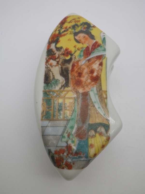 Unusual Oriental Chinese? 4 compartment ceramic set of containers with intricate painting. SIGNED