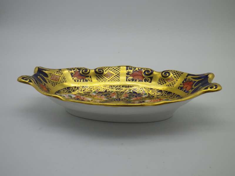 Royal Crown Derby Imari pin tray. Richly gilded. No damage.