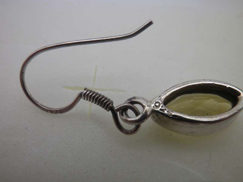 Pretty Sterling Silver & CITRINE Vintage drop earrings.  3 g