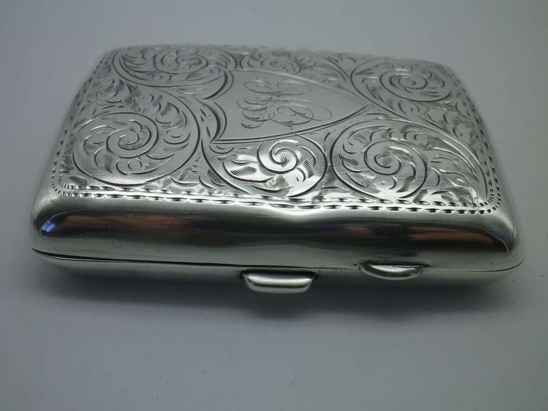 Sterling Silver Cigarette Case Birmingham 1917 or 1942 Joseph Gloster Ltd 74.5 9.5x6x1.5