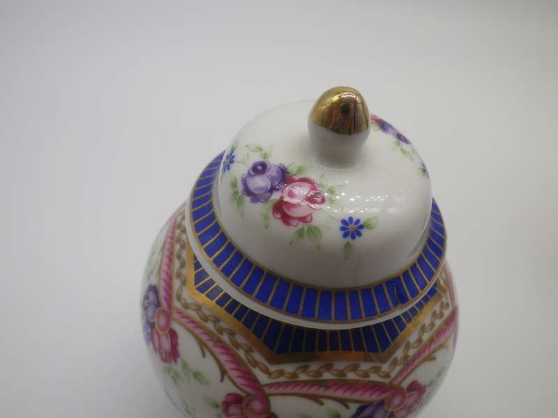 BEAUTIFUL VINTAGE LIMOGES France TRINKET JAR & HOLDER Set DESIGNED BY PIERRE DUMAS FILS