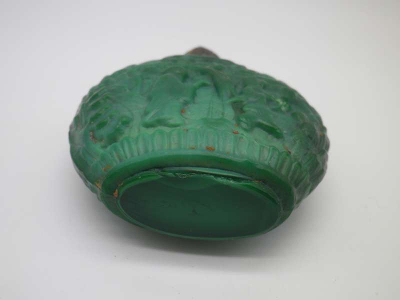 RARE!! GENUINE ANTIQUE CHINESE PEKING GLASS SNUFF BOTTLE. FOUND IN CAPE TOWN DUMP!!!