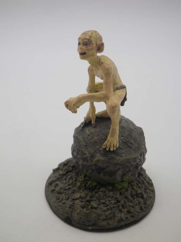 GOLLUM Lord of the Rings Hand Painted Lead figurine NLP 2004. Original label