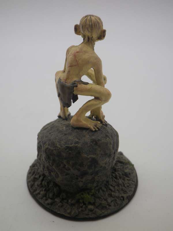 GOLLUM Lord of the Rings Hand Painted Lead figurine NLP 2004. Original label