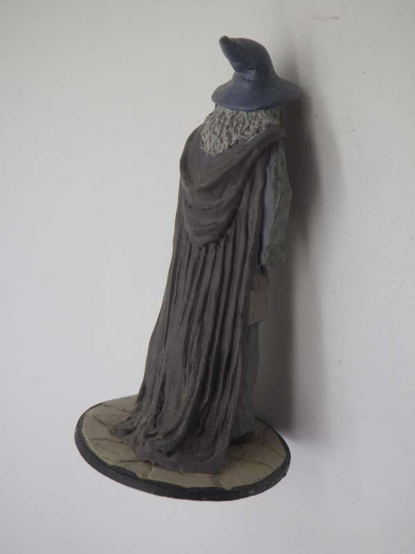 GANDALF THE GREY Lord of the Rings Hand Painted Lead figurine NLP 2004.