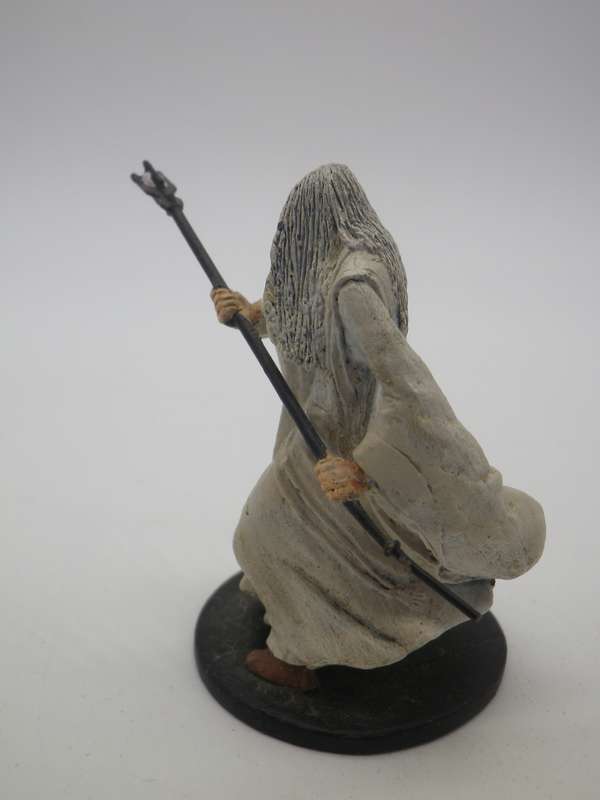 SARUMAN THE WHITE Lord of the Rings Hand Painted Lead figurine NLP 2004