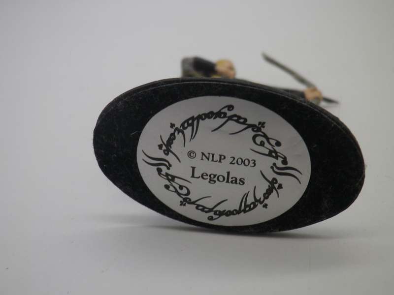 LEGOLAS Lord of the Rings Hand Painted Lead figurine NLP 2004. Original label Very Good Condition.