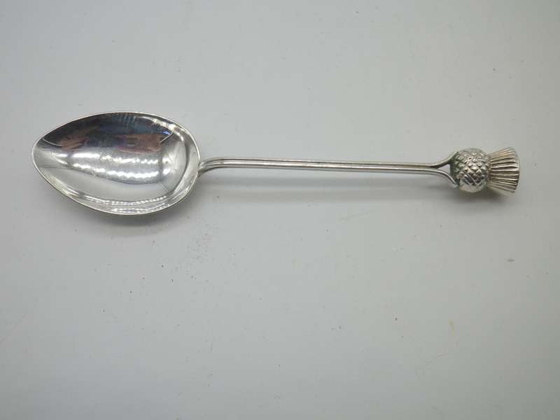 Scottish Hallmarked Silver thistle teaspoon. Glasgow, 1953. Robert Allison 10.6cm 10.6g
