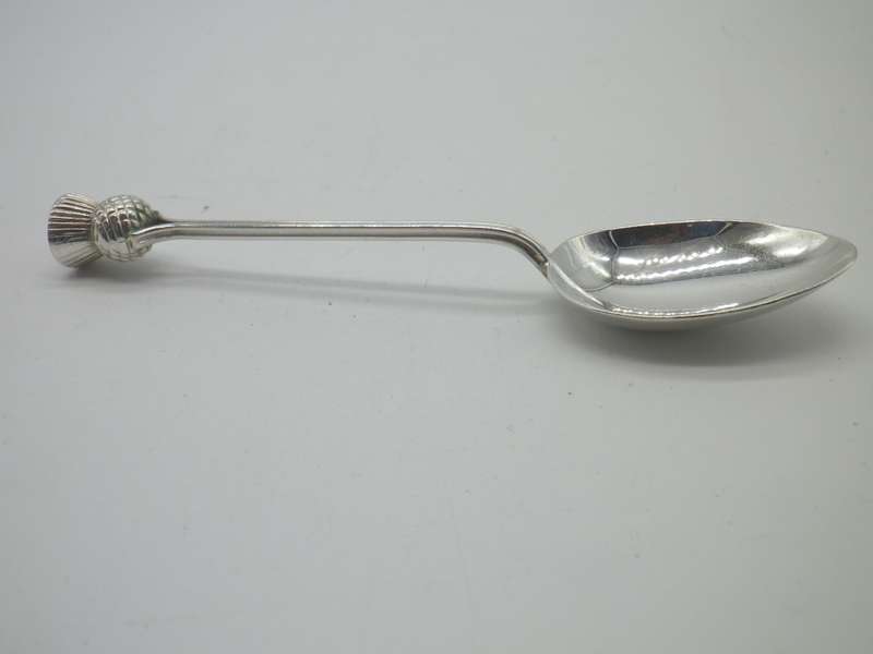 Scottish Hallmarked Silver thistle teaspoon. Glasgow, 1953. Robert Allison 10.6cm 10.6g