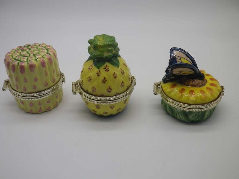 3 BEAUTIFUL VINTAGE TRINKET POTS - possibly LIMOGES France DESIGNED BY PIERRE DUMAS FILS