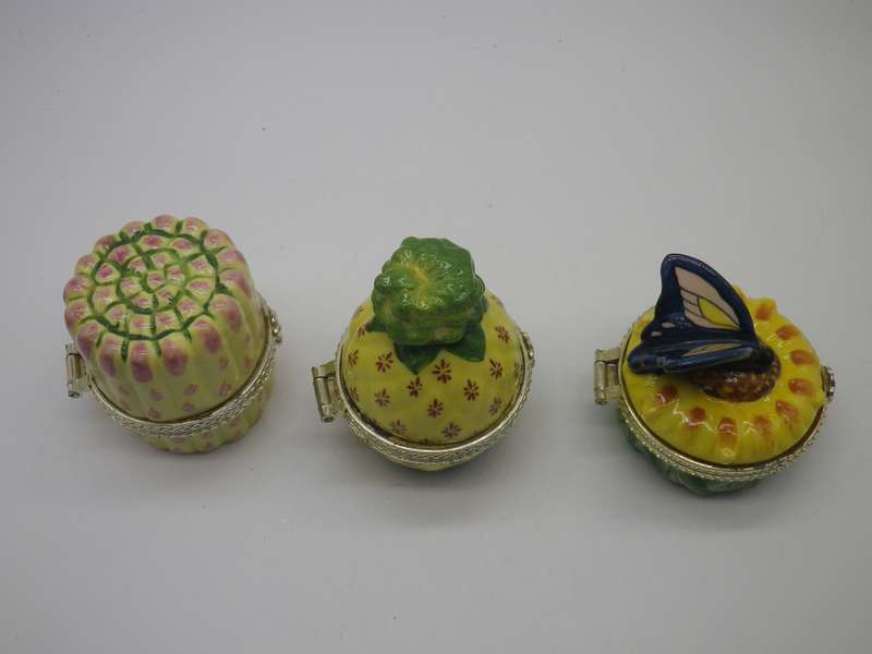 3 BEAUTIFUL VINTAGE TRINKET POTS - possibly LIMOGES France DESIGNED BY PIERRE DUMAS FILS