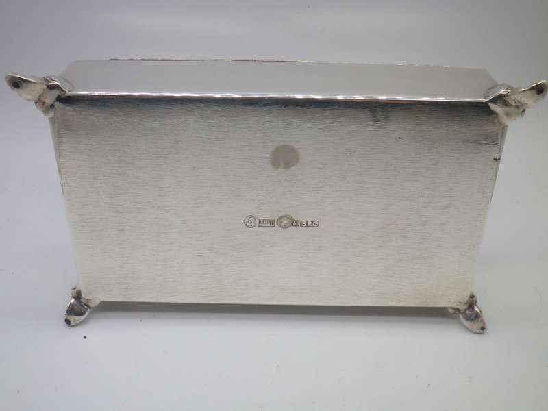 Vintage Rhodesian A1 silver plate on copper footed table cigarette/tobacco box