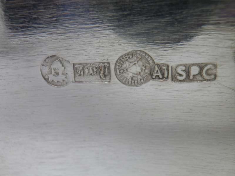 Vintage Rhodesian A1 silver plate on copper footed table cigarette/tobacco box