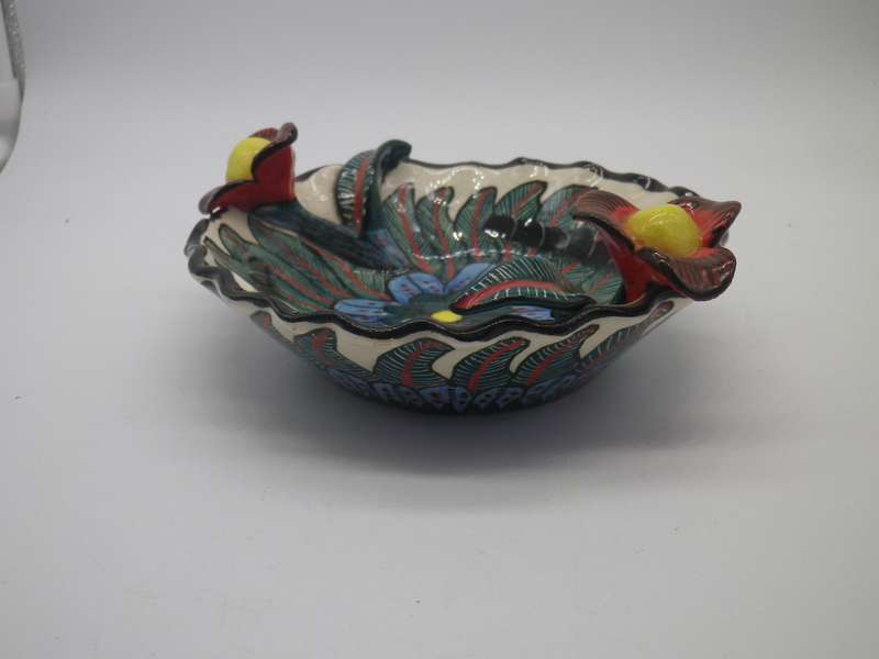 Pretty ARDMORE STUDIO bowl. 2007. 15cm Made by Fundi, Painted by Dumile