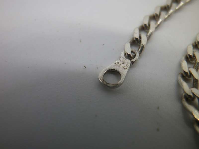 JENNA CLIFFORD Large Sterling Silver BEE DESIGNER pendant on Silver chain 4.5x3cm 21g EXQUISITE