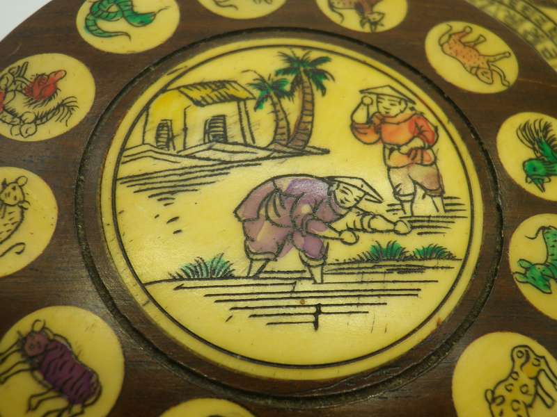 Nice Vintage Hand Carved Wooden Zodiac Feng Shui Compass