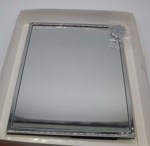 Beautiful SWAROVSKI Standing Mirror.  19.5x 15cm.
