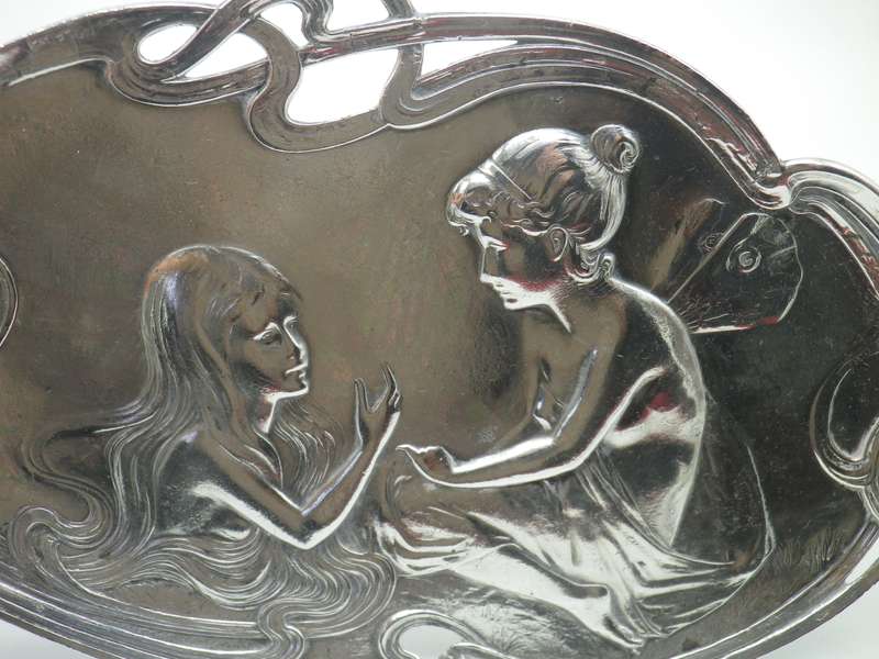Antique 1906 WMF Germany Art Nouveau silver plated visiting card tray. 25 x 16cm