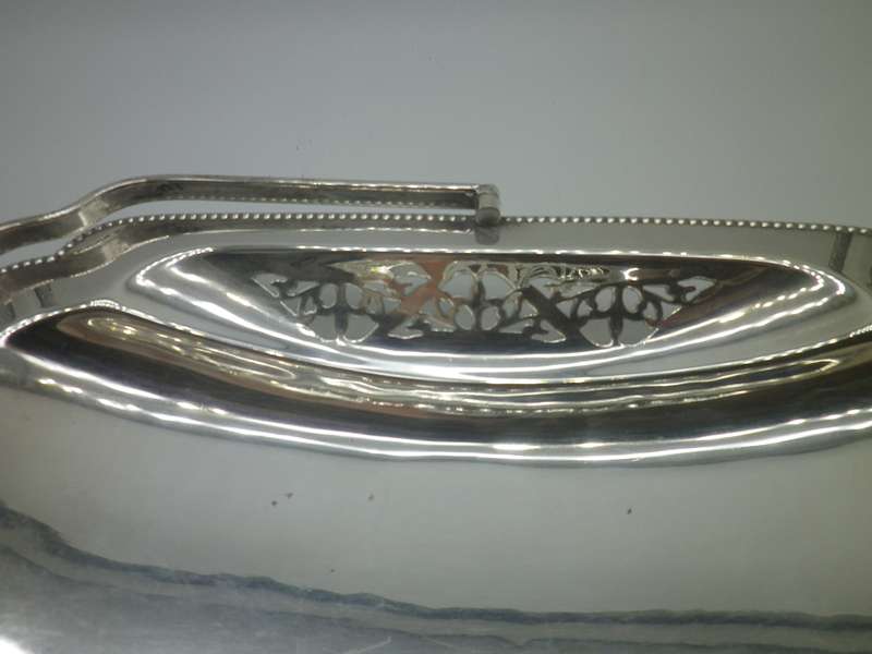 VINTAGE SILVER PLATED EMSS silver plate on brass SWING HANDLE RECTANGULAR SWEET BOWL GREAT CONDITION