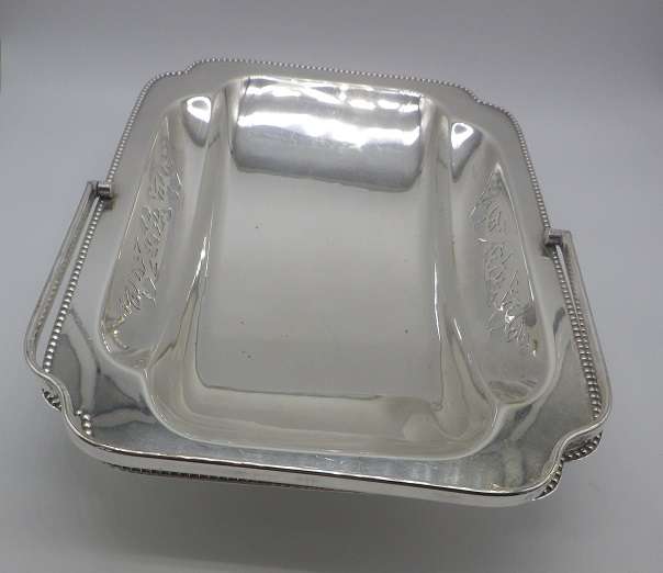 VINTAGE SILVER PLATED EMSS silver plate on brass SWING HANDLE RECTANGULAR SWEET BOWL GREAT CONDITION