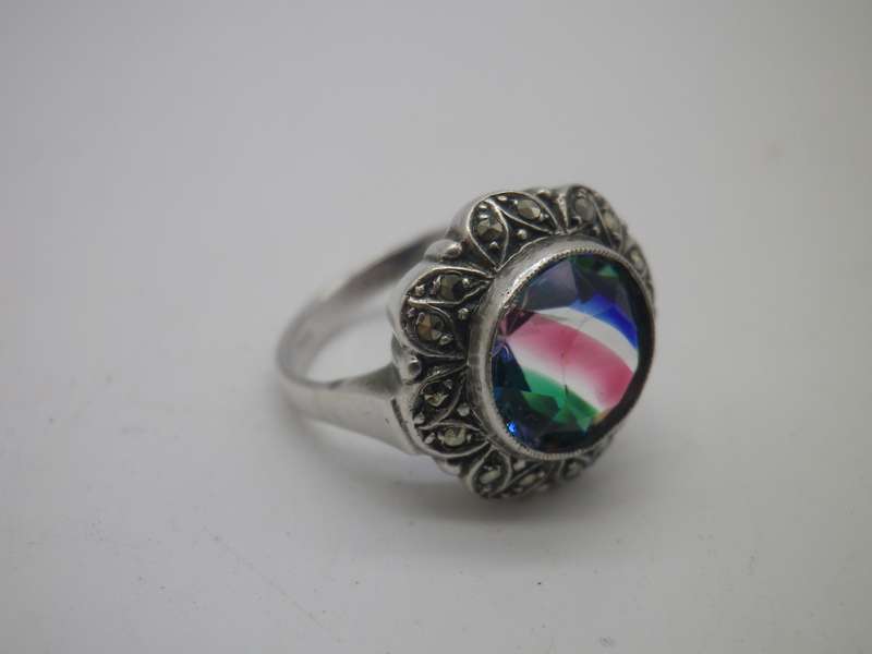 Beautiful 830 Silver, Marcasite & rainbow glass vintage dress ring. Size N 3/4 5.73 grams