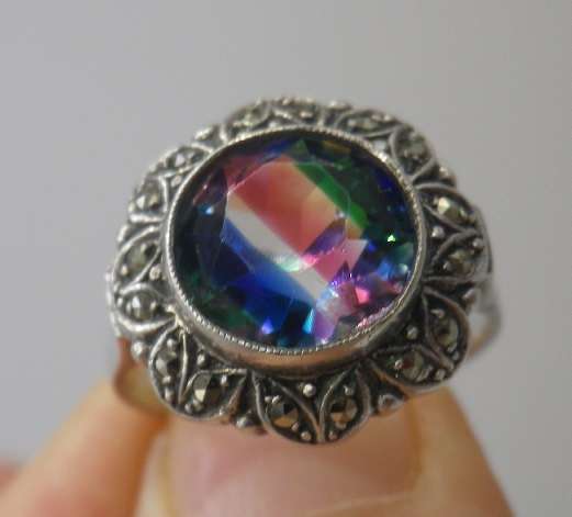 Beautiful 830 Silver, Marcasite & rainbow glass vintage dress ring. Size N 3/4 5.73 grams