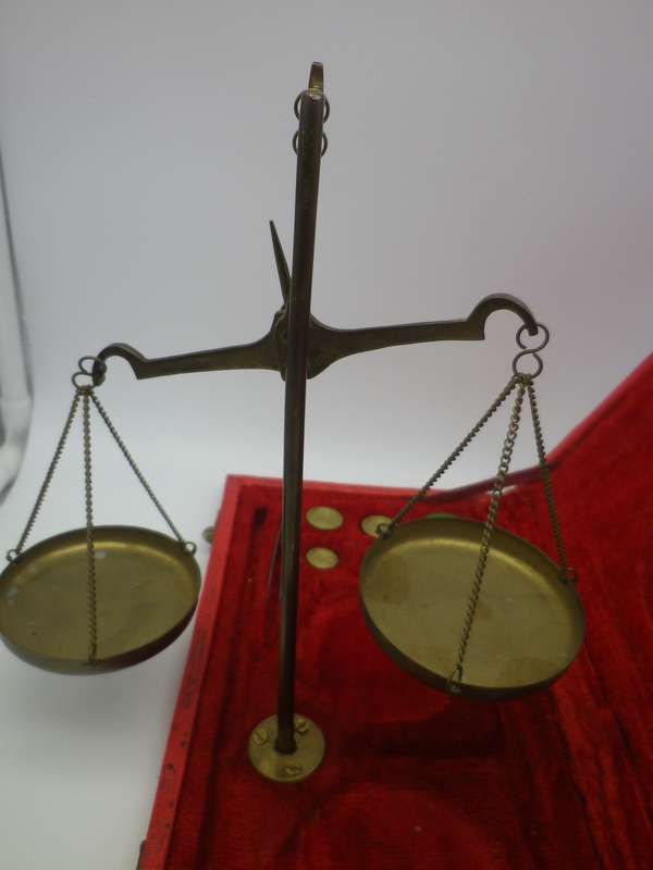 Vintage Apothecary or Jewelers Brass Travel Scale in Leather  Box
