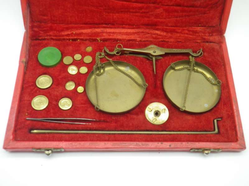 Vintage Apothecary or Jewelers Brass Travel Scale in Leather  Box