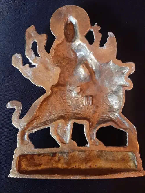VINTAGE BRASS HINDU FIGURINE. 6.5 x 6 cm. UNUSUAL!