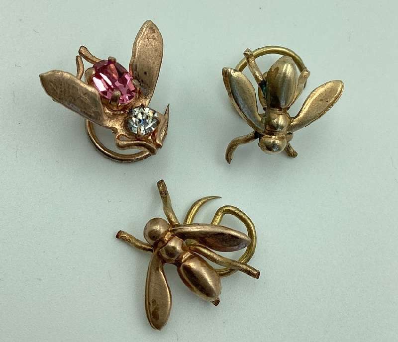3 Unusual Vintage INSECT Gilt metal Lapel pins. 1 with rhinestones. Well made. 1.4-1.6cm