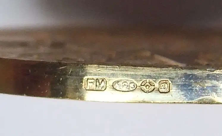 Stunning Franklin Mint 24 ct Gold plate over 925 silver Vintage Aztec Mayan Calendar Pendant & chain