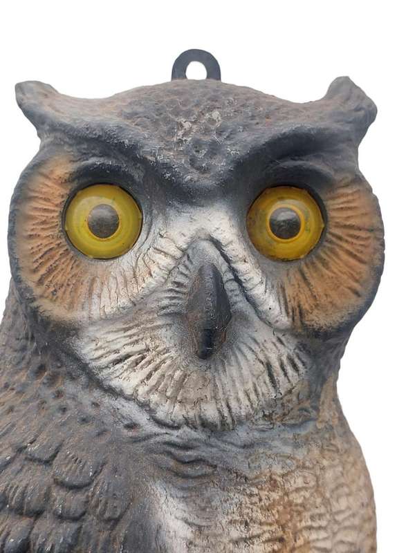 TWO REALISTIC PLASTIC BLOW MOULD GARDEN OWL ORNAMENTS or decoys  1992 FlamBeau Products USA 52cm