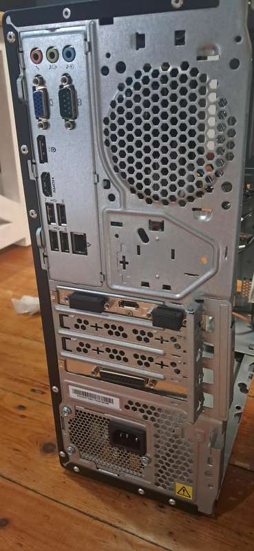 Lenovo Desktop PC (No HDD)