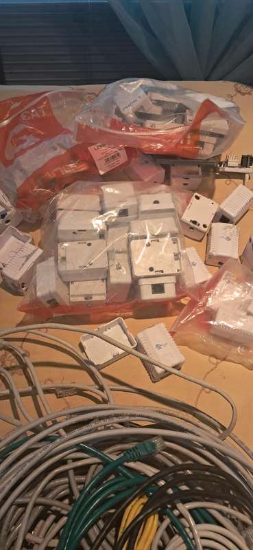 Network router/switch bundle