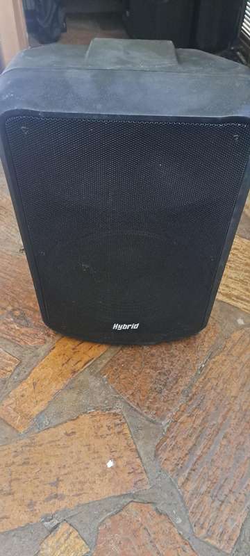Hybrid PB15N SKU: SPEHYB003Categories: 2-Way Passive, Brands, Hybrid, Pro Audio