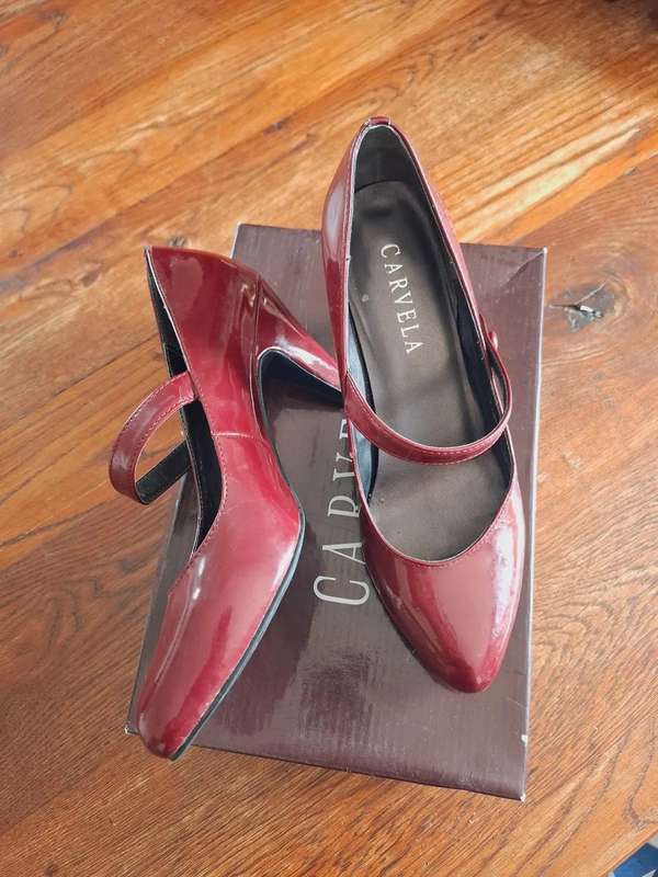 Carvela
