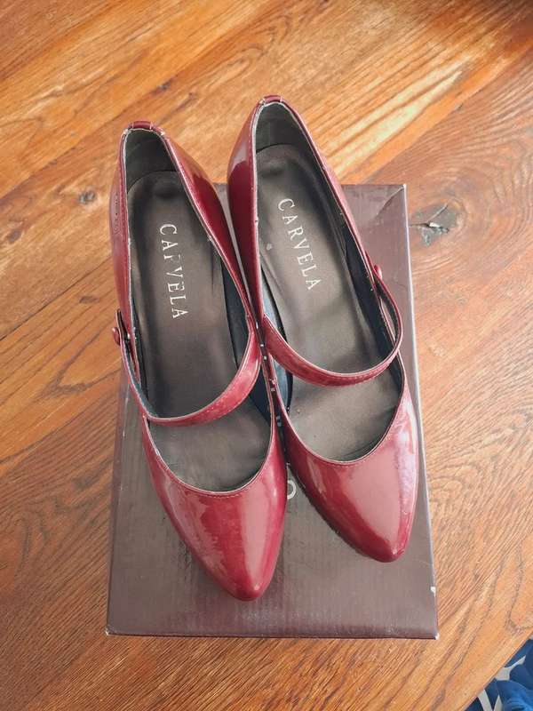 Carvela