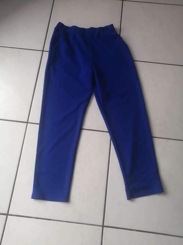 LADIES SUIT